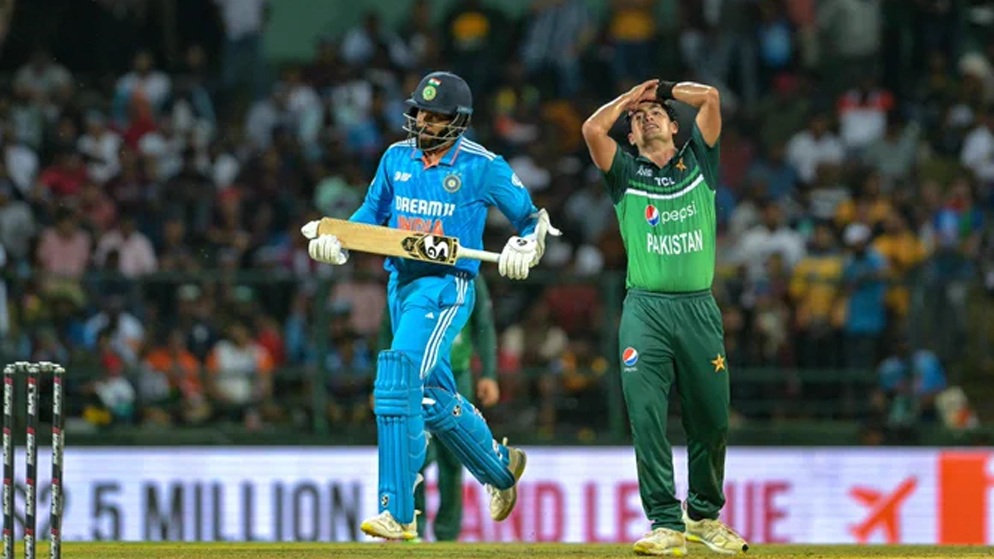 Pakistan vs India, Super Fours